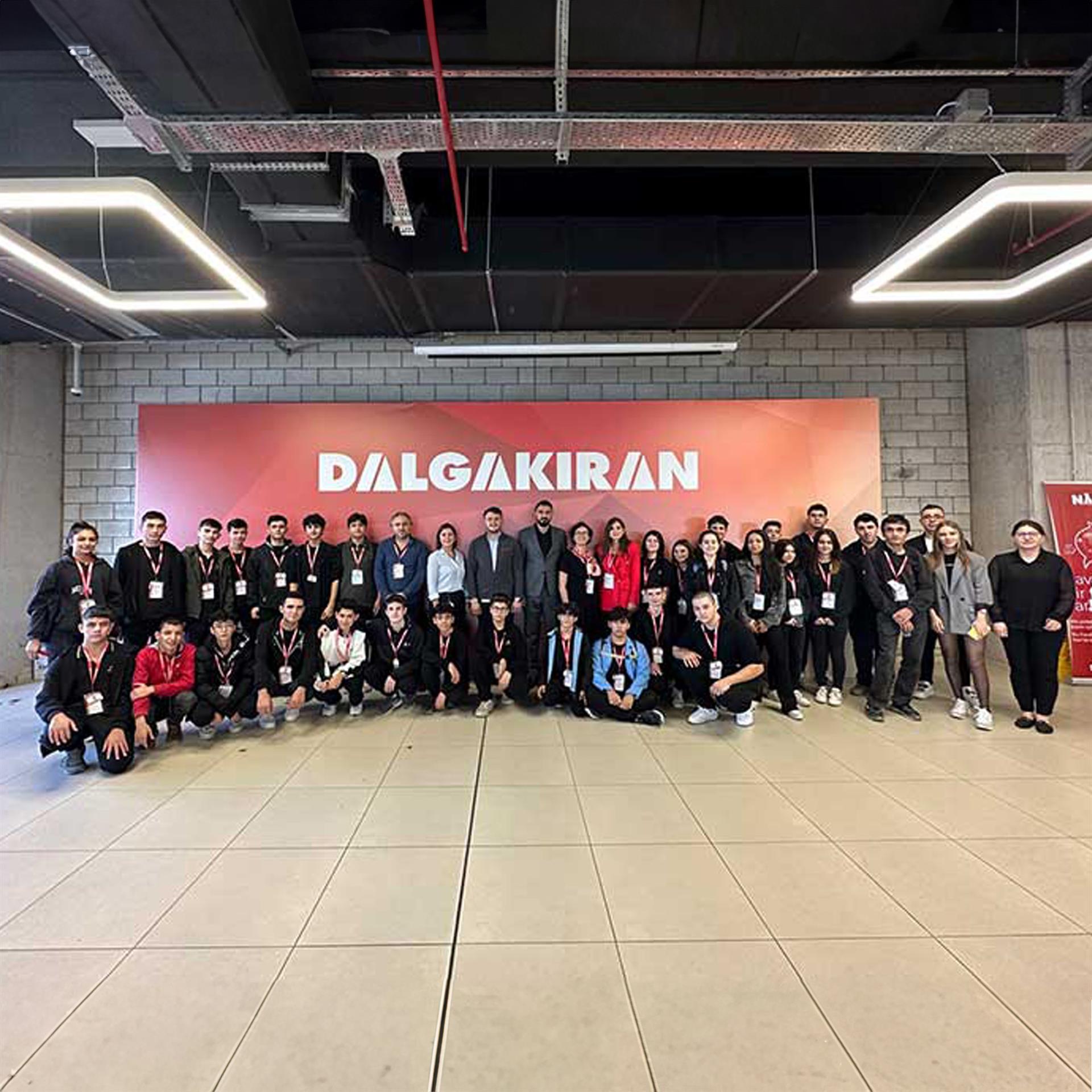 TURKÇİMENTO High School students visited our Dilovası factory