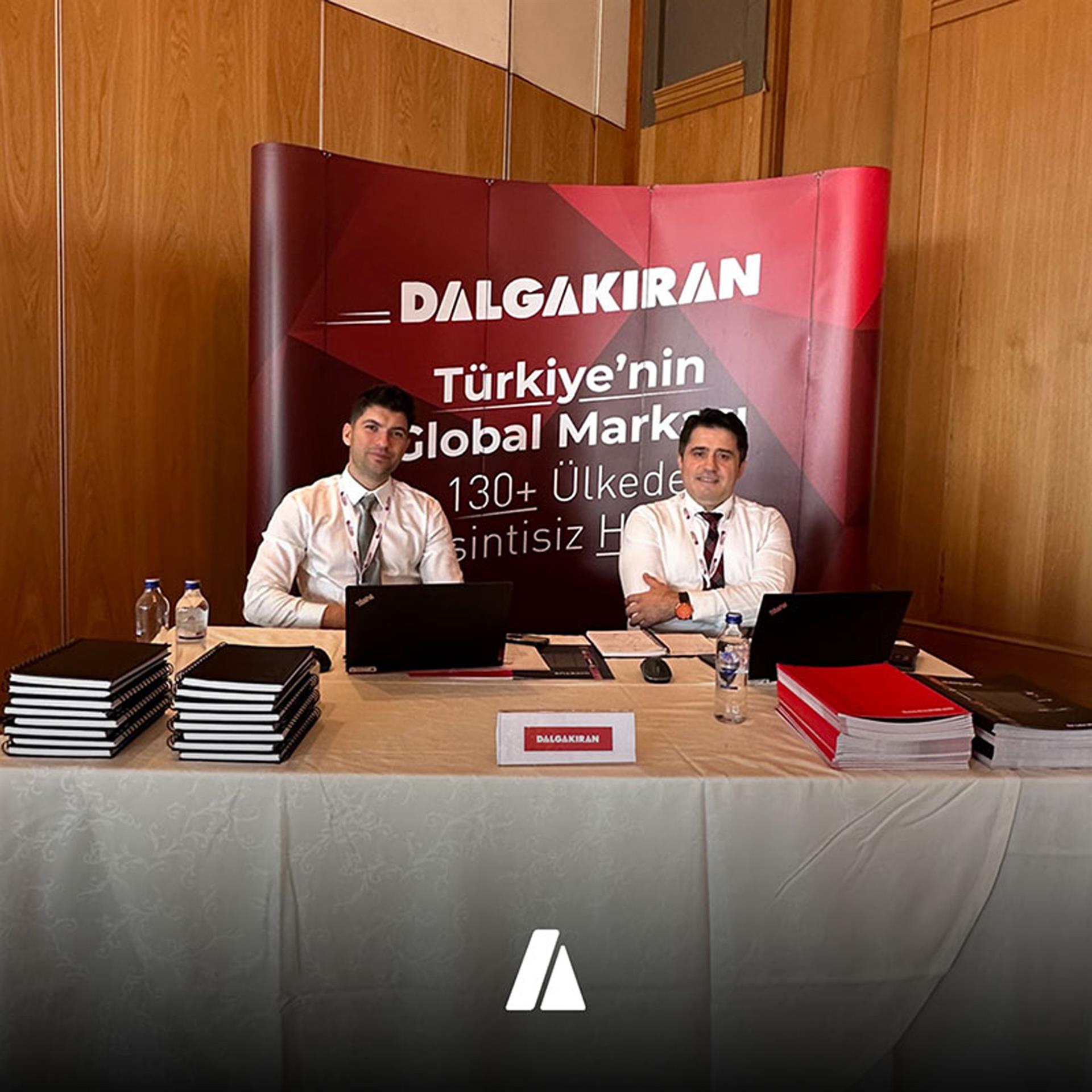 Dalgakıran Kompresör Çimento Konferansı’nda